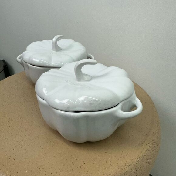 Staub Ceramic 2 PC 16oz Petite Pumpkin Cocotte Set Glossy Ivory - Picture 8 of 10